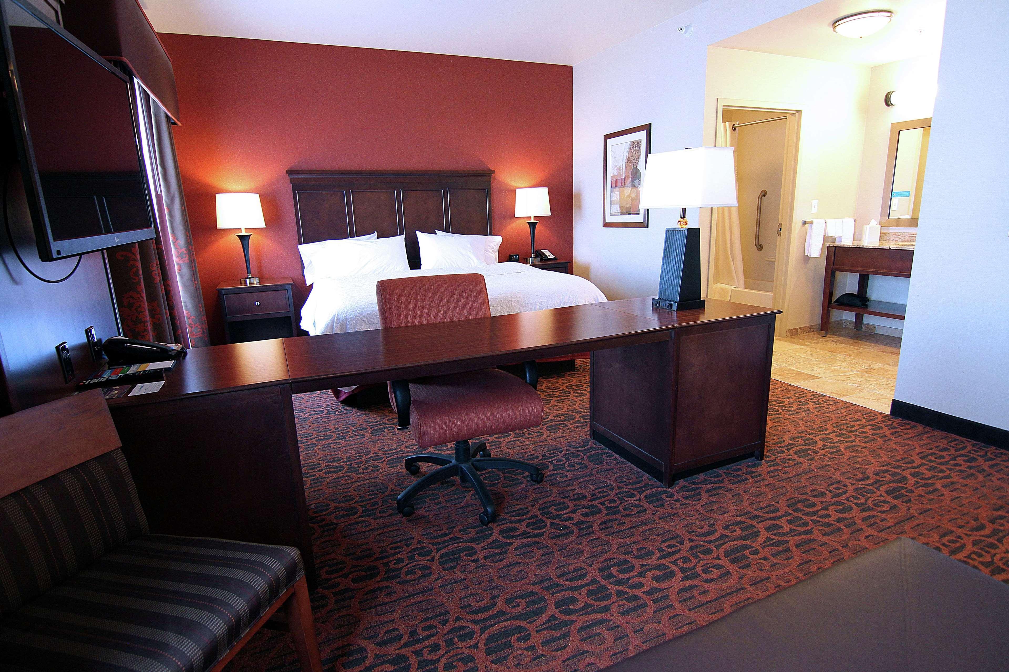 Hampton Inn & Suites Γκραντ Φορκς Εξωτερικό φωτογραφία