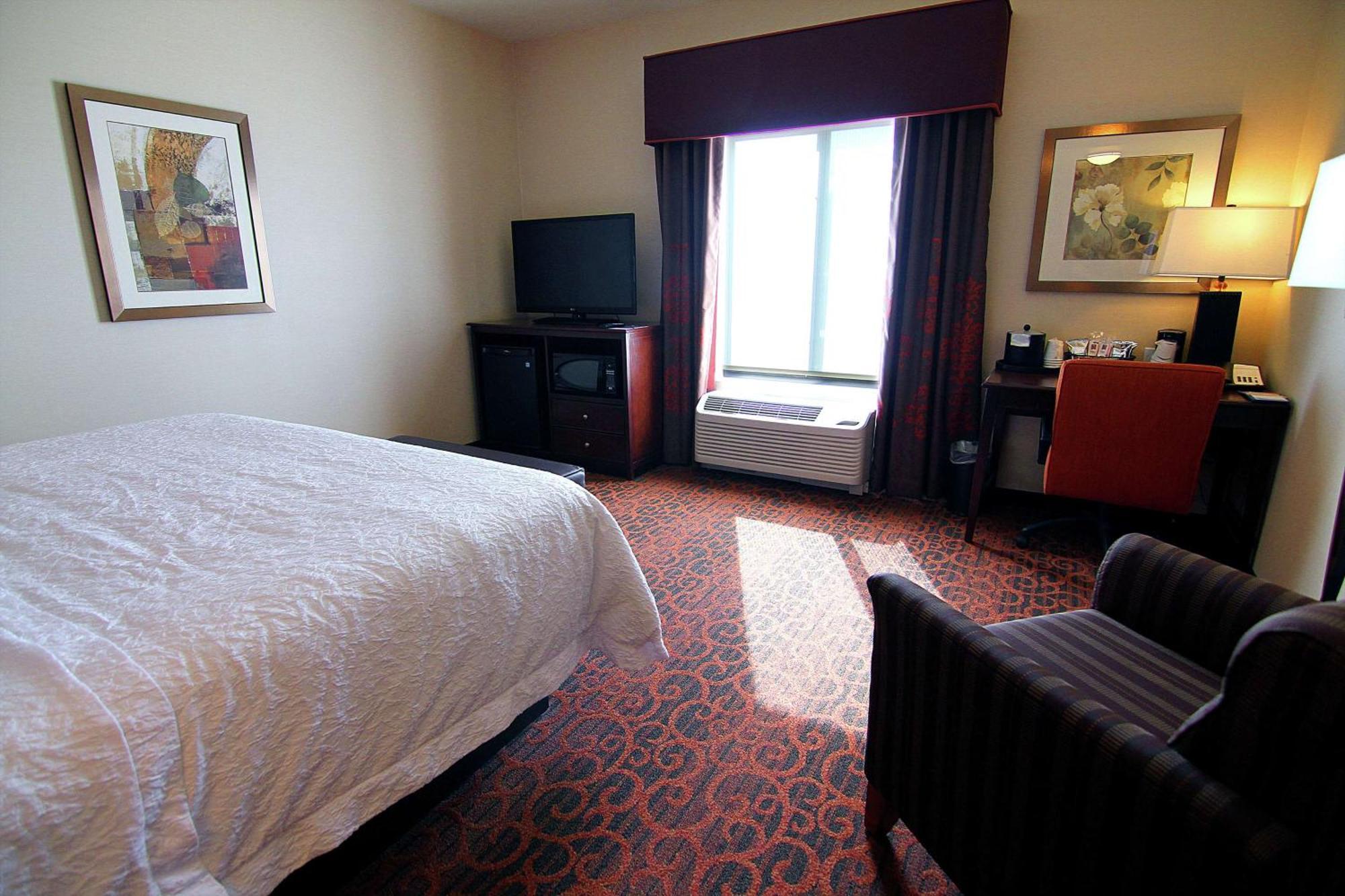 Hampton Inn & Suites Γκραντ Φορκς Εξωτερικό φωτογραφία
