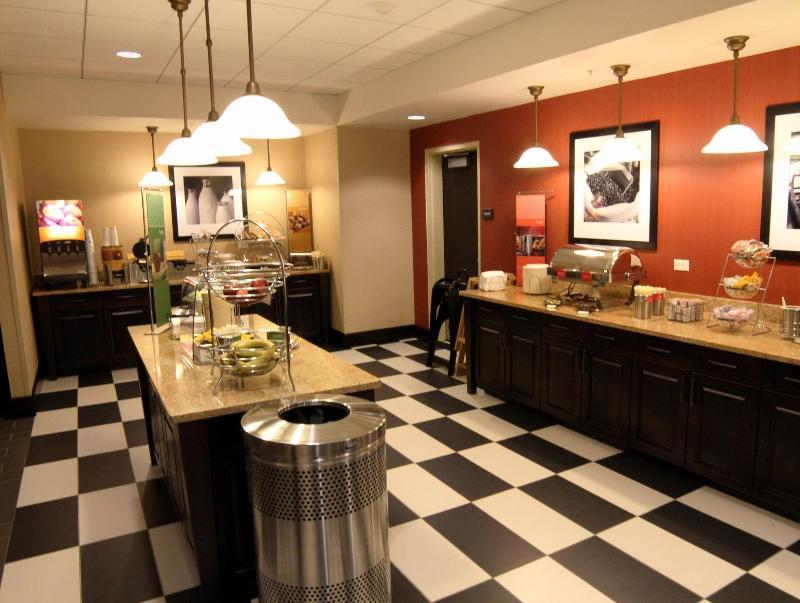 Hampton Inn & Suites Γκραντ Φορκς Εξωτερικό φωτογραφία